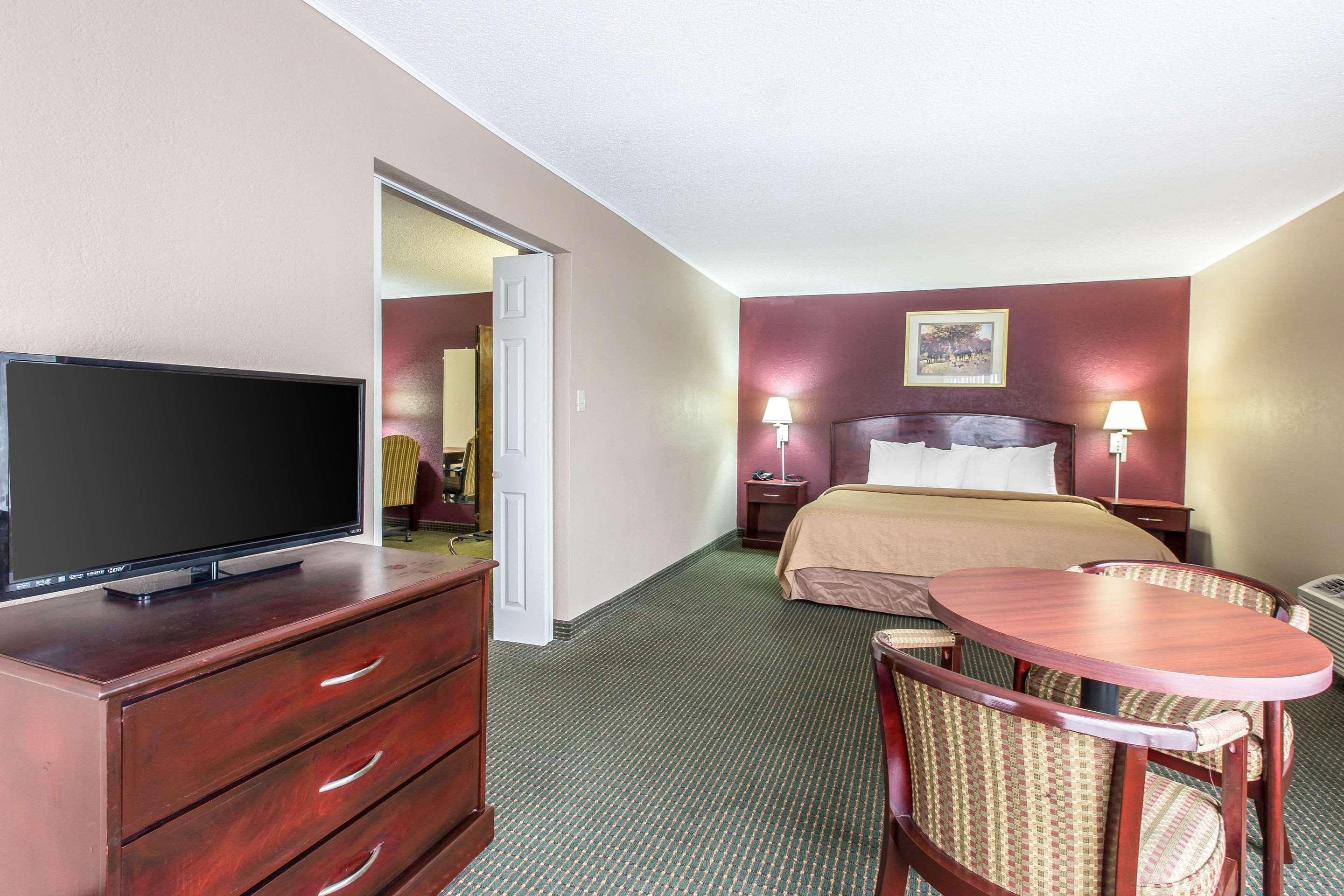 Quality Inn Tifton Extérieur photo