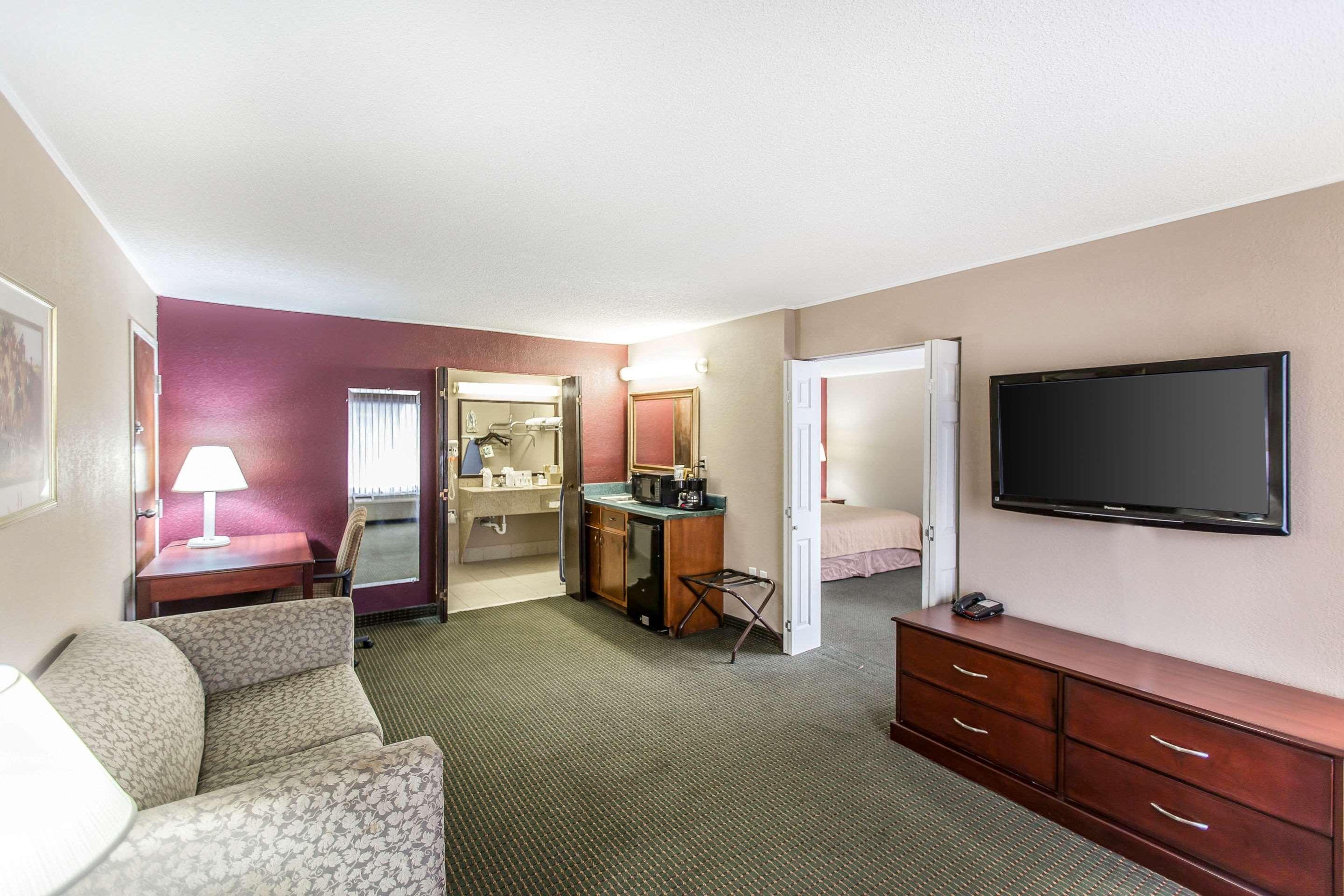 Quality Inn Tifton Extérieur photo
